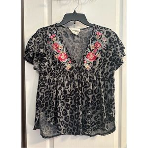 Savannah Jane casual leopard print with embroidered flowers shirt